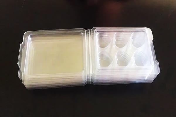 為什么兩塊不同顏色的塑料用激光無(wú)法焊接到一起？