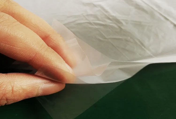 塑料激光焊接中，產(chǎn)品平整度對于激光焊接的影響